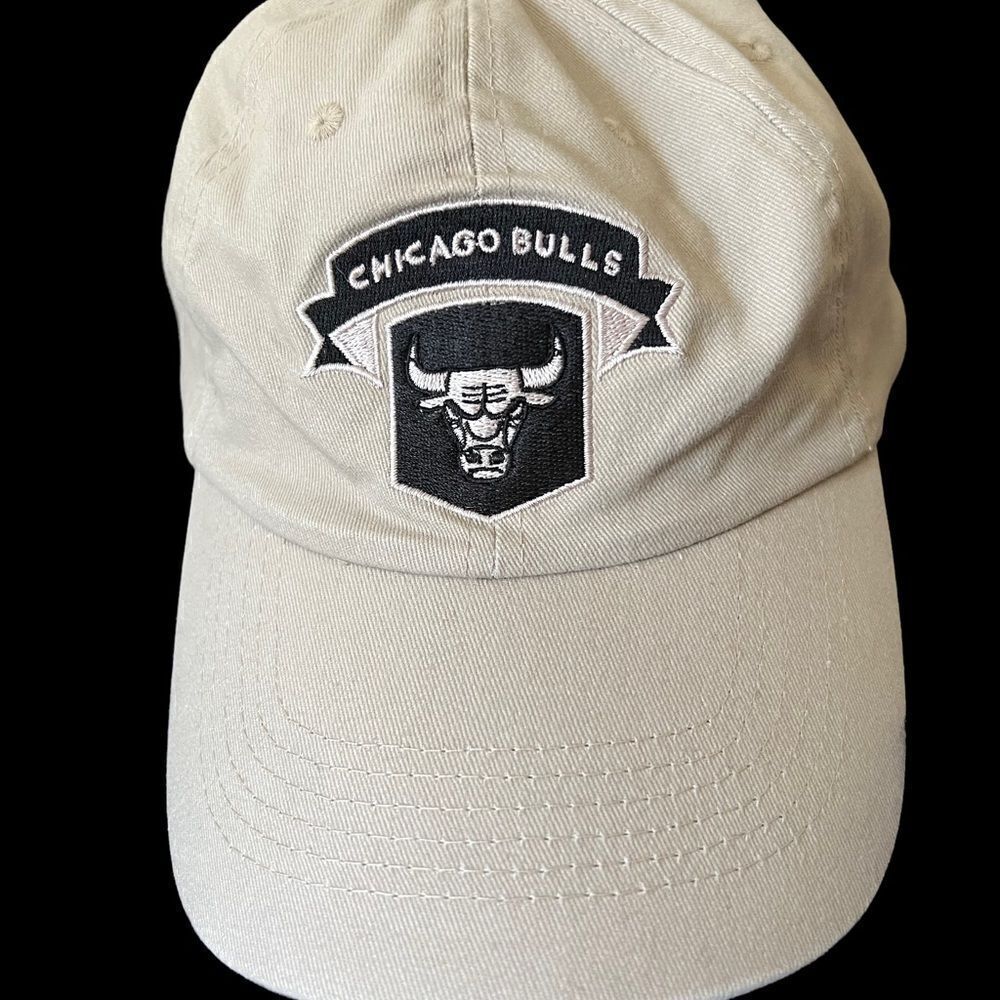 Chicago Bulls Verizon Wireless adjustable men’s‎ hate one size fits most